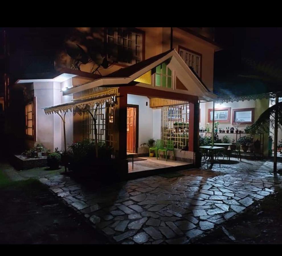 Ifseen Villa ペリング エクステリア 写真